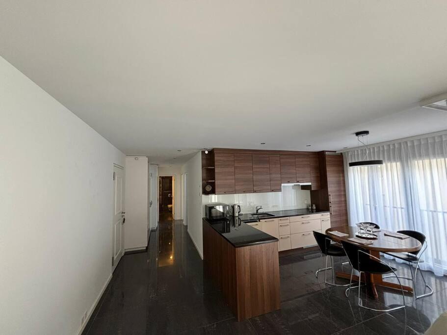 Center Park Apartment Interlaken Eksteriør billede